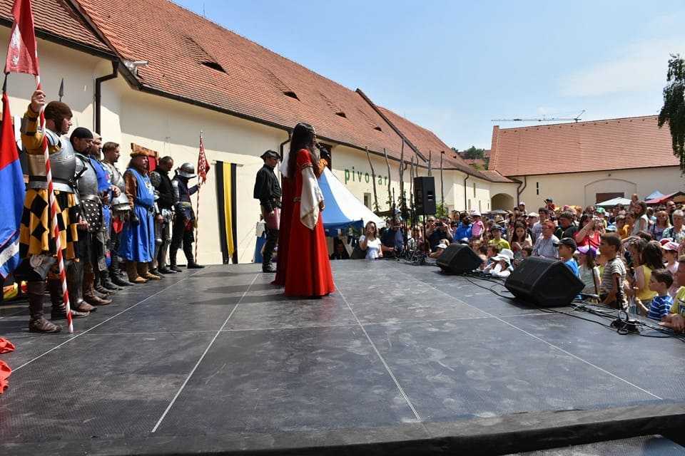 Šermíři